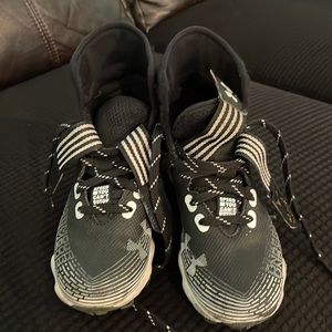 Size 12 in boys foot boot cleats